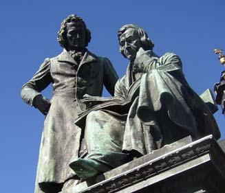  Brüder Grimm Nationaldenkmal
